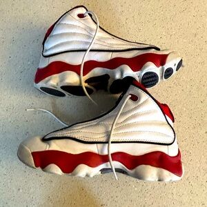 Kids Jordan’s, size 6.5Y